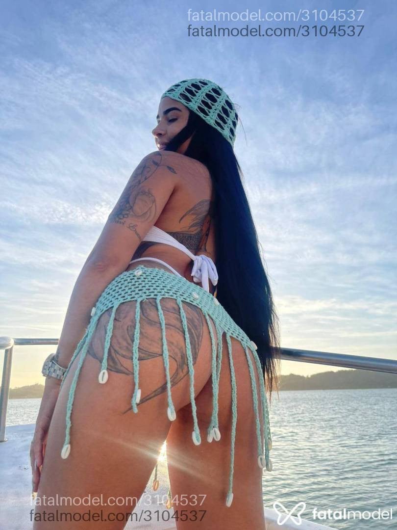 Acompanhante mulher morena (o) de olhos castanhos em Camaçari - Laura