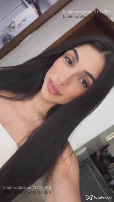 Acompanhante mulher morena (o) de olhos pretos - Paolla Drumond Acompanhante mulher morena (o) de olhos pretos - Paolla Drumond