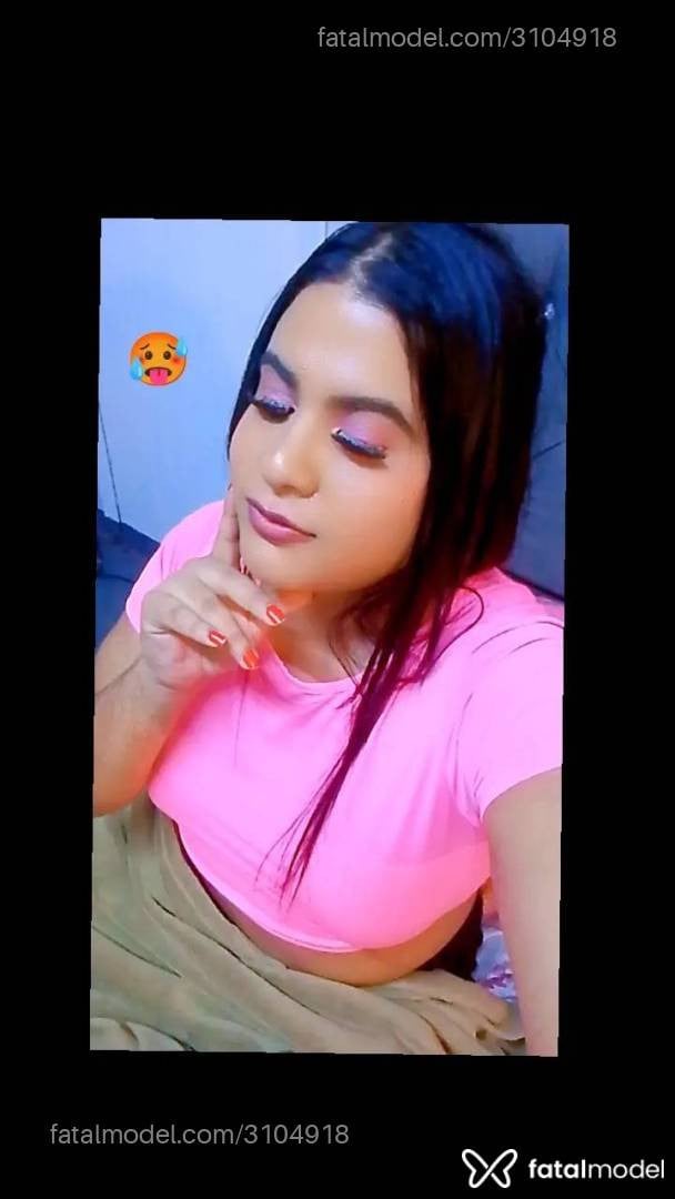 Acompanhante mulher trans morena (o) de olhos pretos - Cabalona Guerra