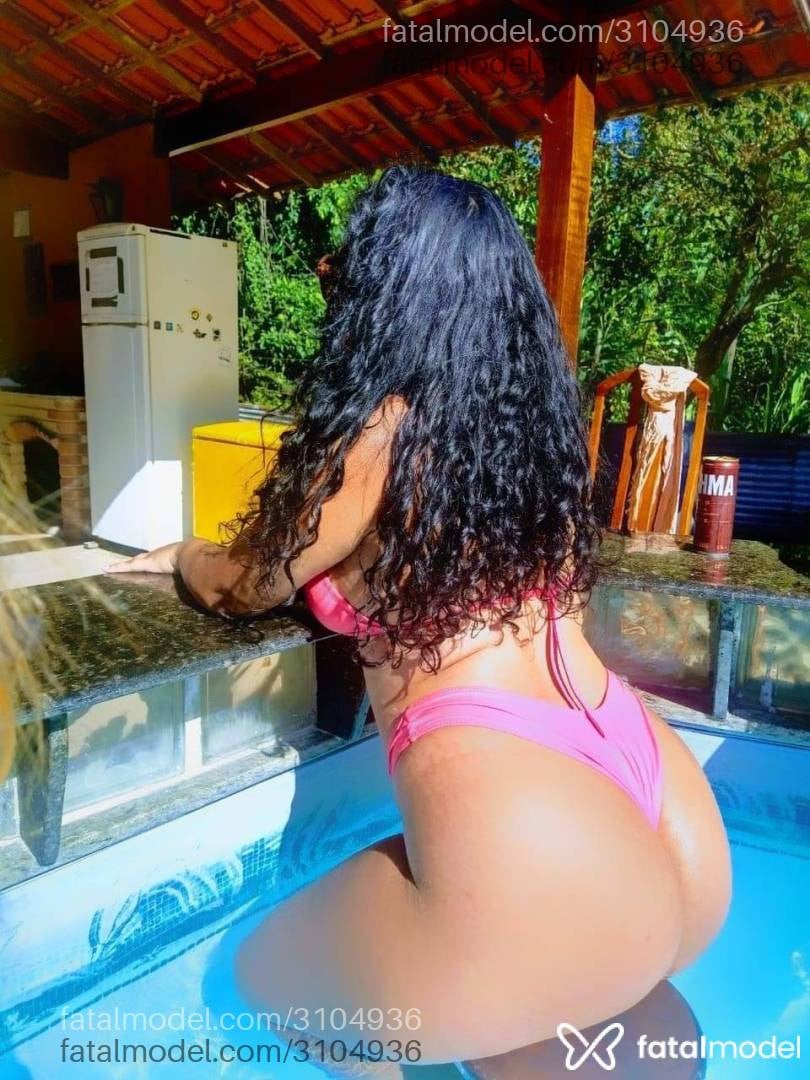 Acompanhante mulher morena (o) de olhos castanhos - Nayara Silva