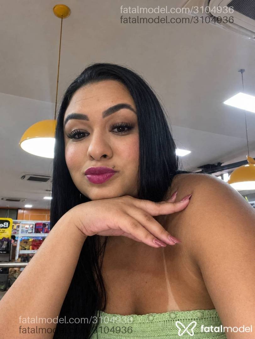 Acompanhante mulher morena (o) de olhos castanhos - Nayara Silva