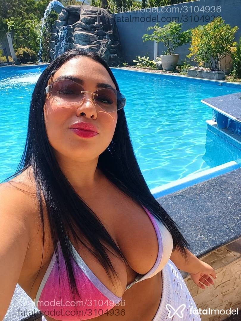 Acompanhante mulher morena (o) de olhos castanhos - Nayara Silva