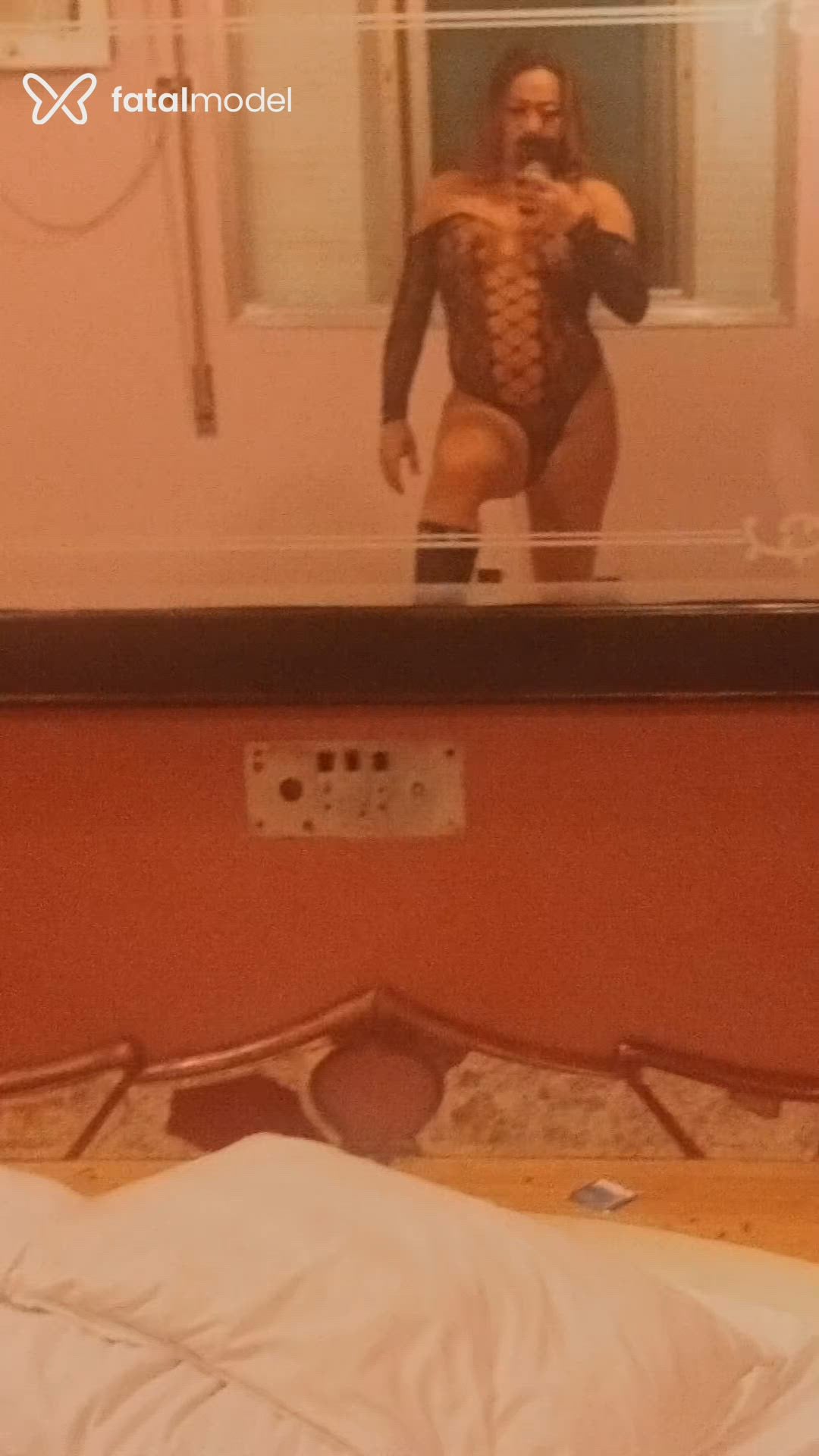 Acompanhante travesti loira (o) de olhos mel - Bianca Nogueira
