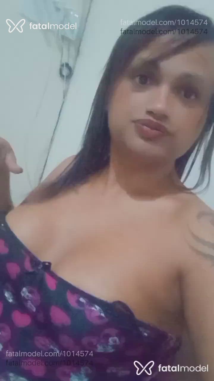 Acompanhante mulher trans morena (o) de olhos pretos - Larissa Morena Acompanhante mulher trans morena (o) de olhos pretos - Larissa Morena