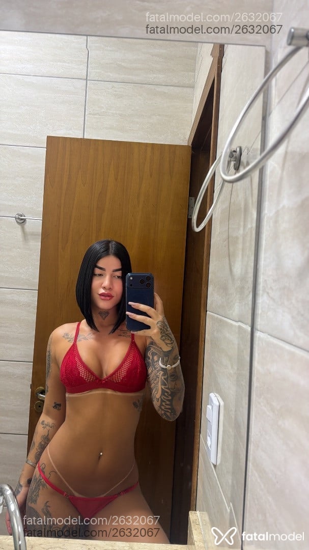 Acompanhante mulher morena (o) de olhos castanhos - Bruna Carvalho