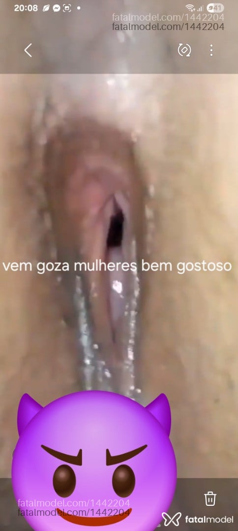 Acompanhante homem com cabelo castanho de olhos castanhos - Robert