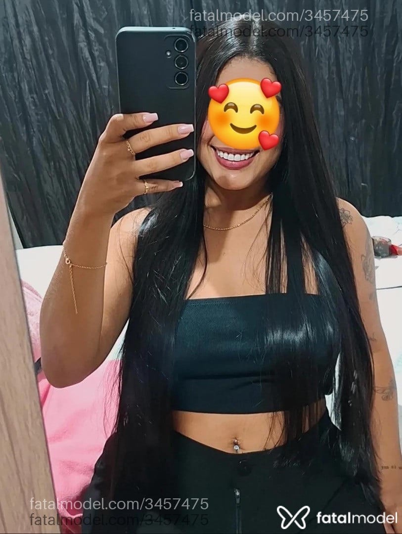 Acompanhante mulher morena (o) de olhos pretos - Melissa