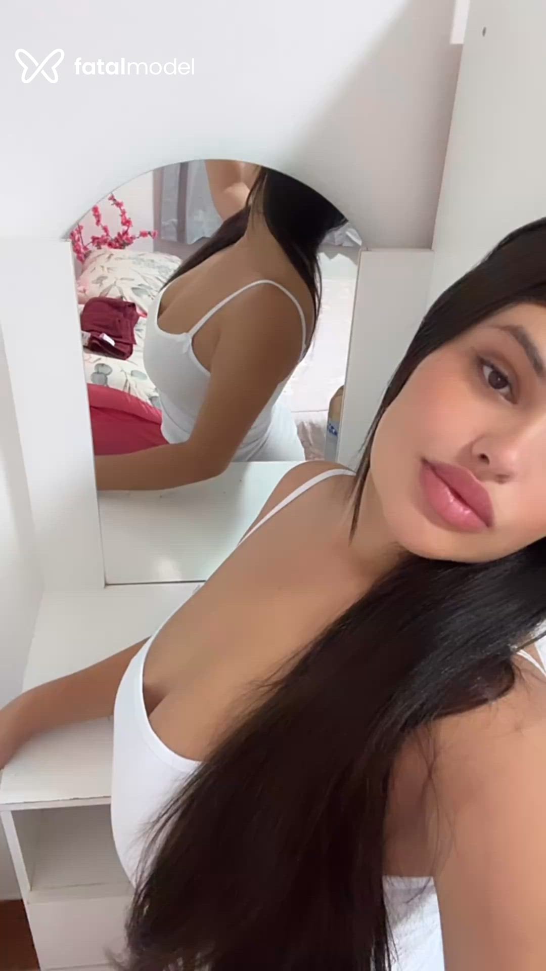 Acompanhante mulher morena (o) de olhos castanhos em Campinas Acompanhante mulher morena (o) de olhos castanhos em Campinas - Bella Ferraz