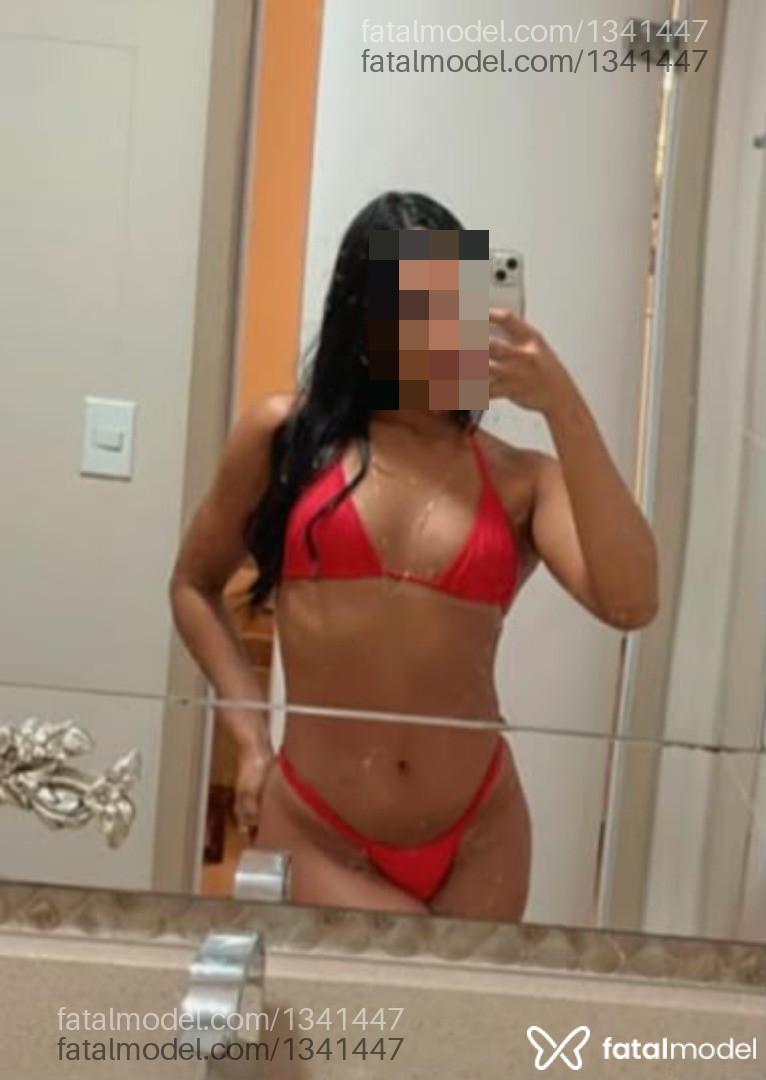 Acompanhante mulher morena (o) de olhos castanhos - Perlla Cássia