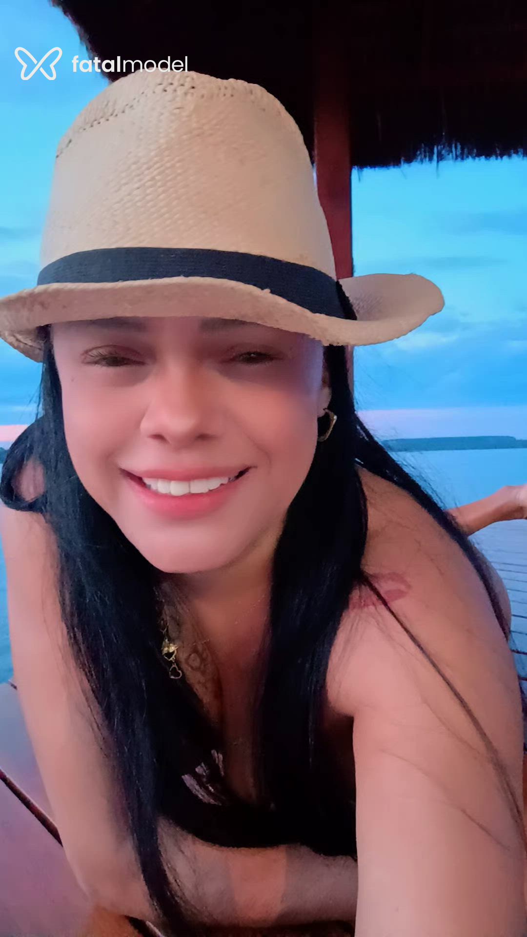 Acompanhante mulher morena (o) de olhos castanhos - Melissa Acompanhante mulher morena (o) de olhos castanhos - Melissa
