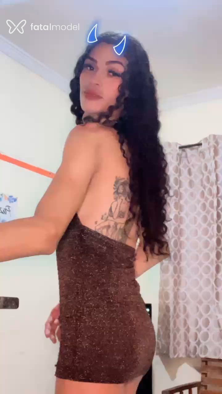 Acompanhante mulher trans morena (o) de olhos castanhos - Xbabymell