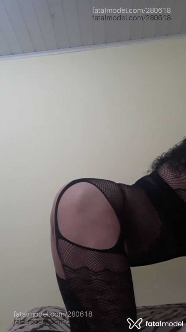 Acompanhante travesti com cabelo castanho de olhos castanhos - Priscilla Bracho
