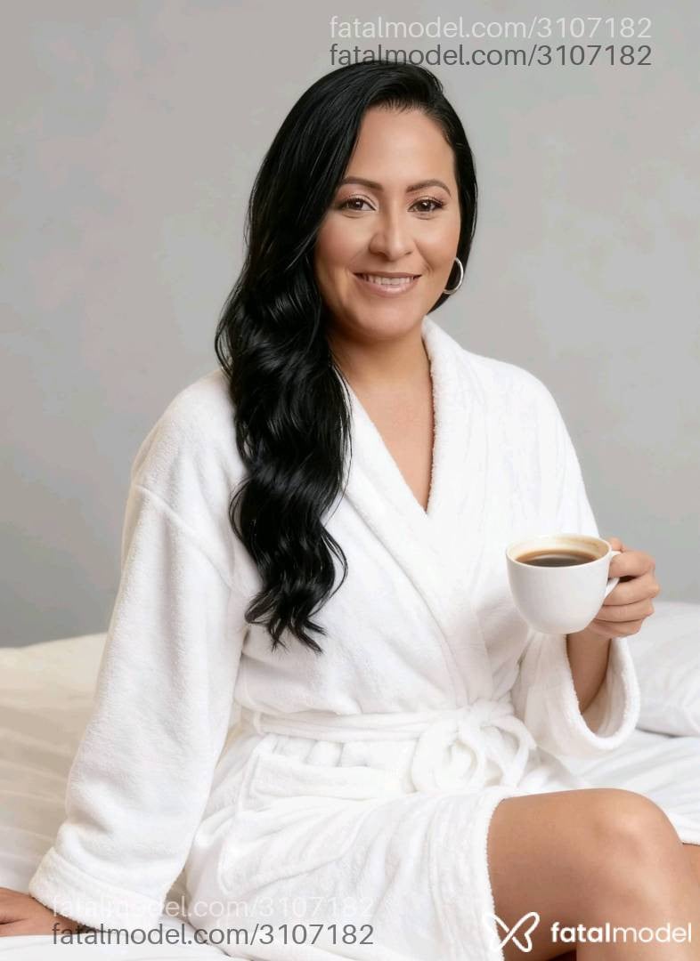 Acompanhante mulher com cabelo castanho de olhos castanhos em Virtual - Paty