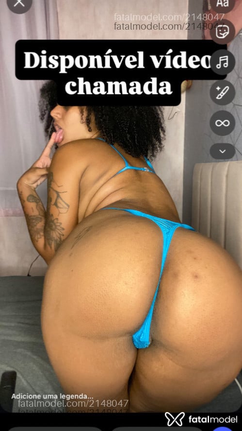 Acompanhante mulher morena (o) de olhos castanhos - Teyana