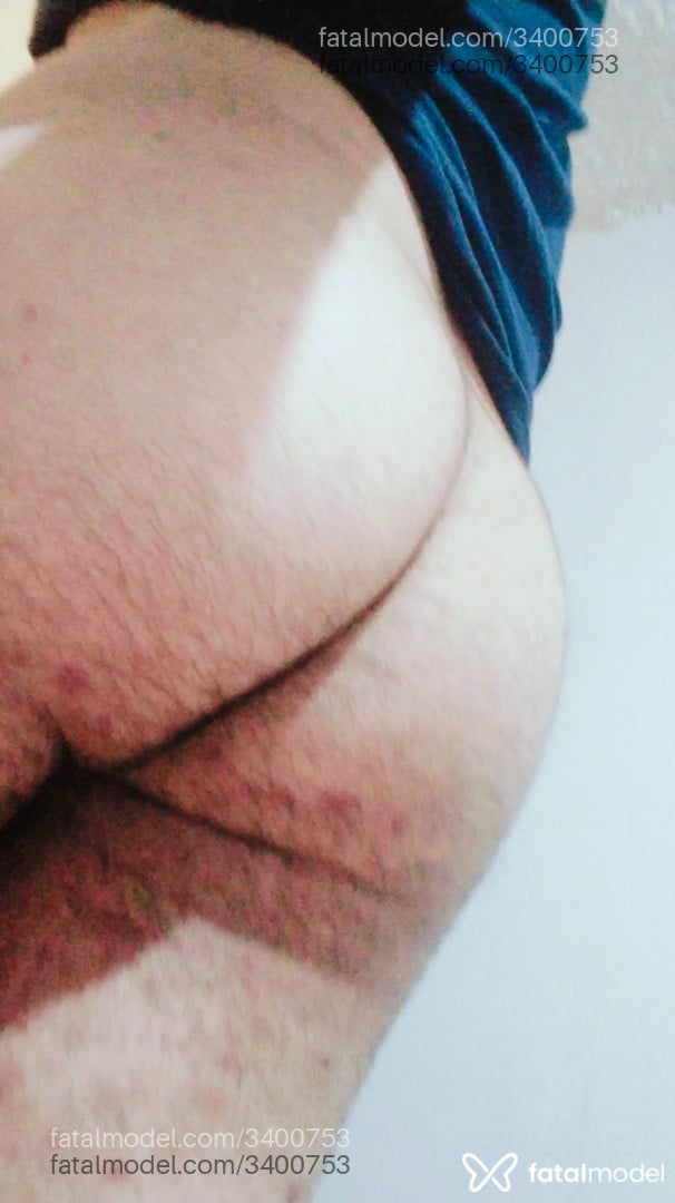 Acompanhante homem com cabelo castanho de olhos castanhos - Matheus Albuquerqu