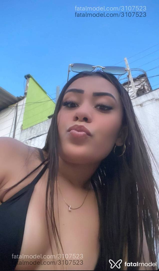 Acompanhante mulher com cabelo castanho de olhos castanhos em São Luís - Julia Nascente