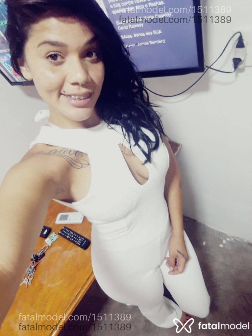Acompanhante mulher ruiva (o) de olhos castanhos - Kimberly Acompanhante mulher ruiva (o) de olhos castanhos - Kimberly