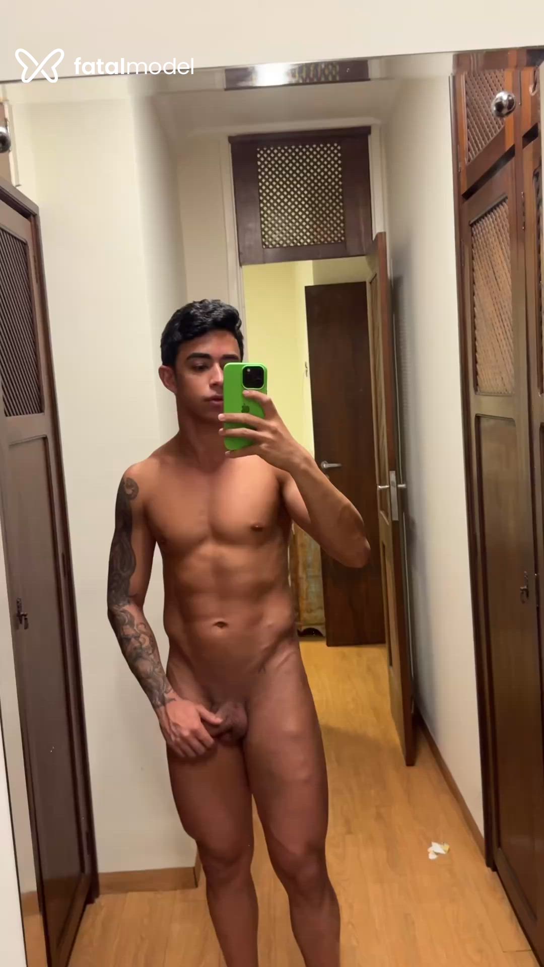 Acompanhante homem morena (o) de olhos castanhos - Lucas Mineiro