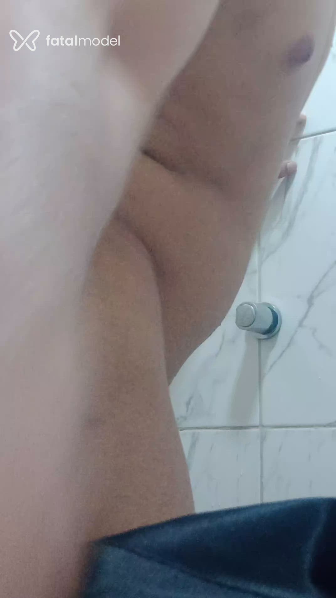 Acompanhante homem morena (o) de olhos pretos - João Pedro