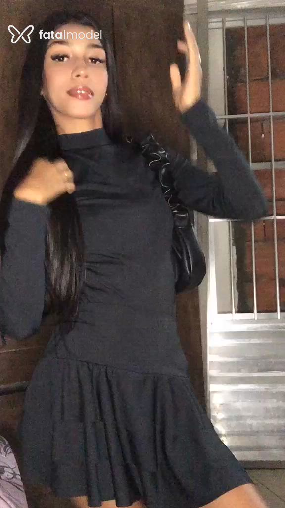 Acompanhante mulher morena (o) de olhos castanhos - Luana Acompanhante mulher morena (o) de olhos castanhos - Luana