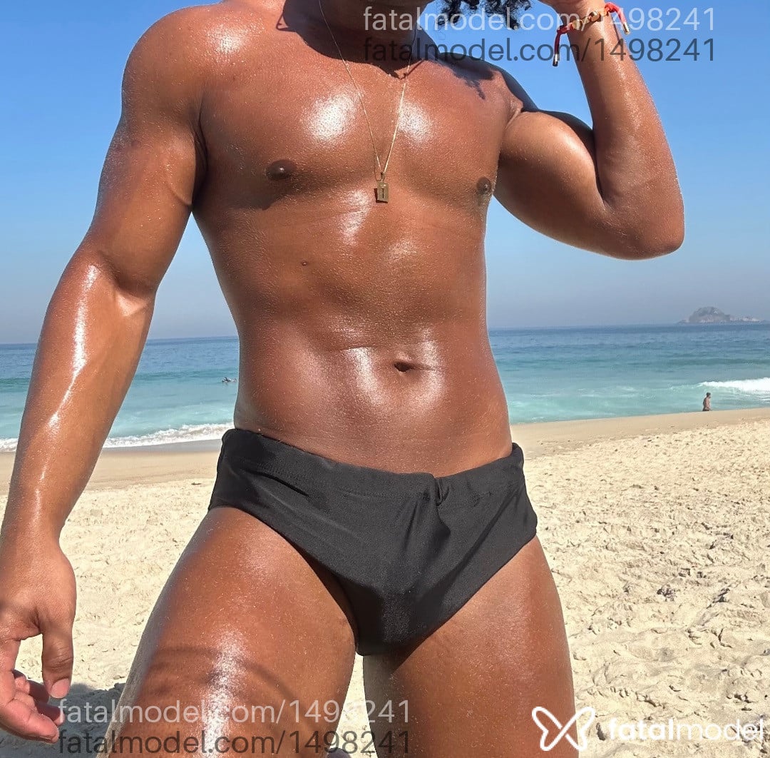 Acompanhante homem morena (o) de olhos castanhos - Rafael Lemos