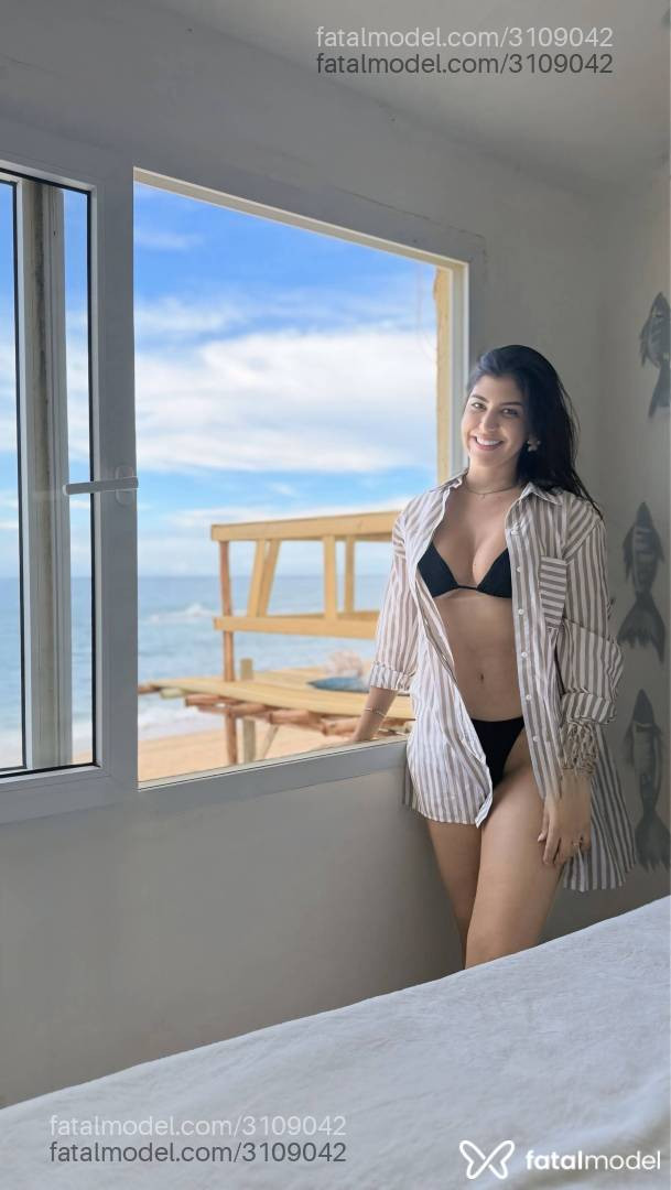 Acompanhante mulher morena (o) de olhos pretos - Agatha