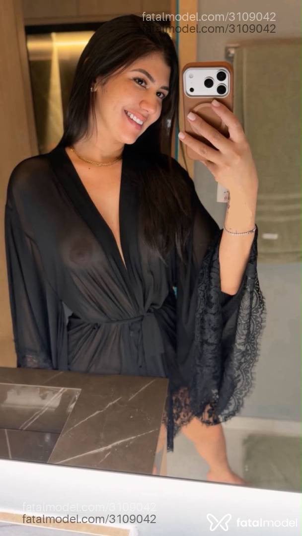 Acompanhante mulher morena (o) de olhos pretos em São Paulo - Agatha