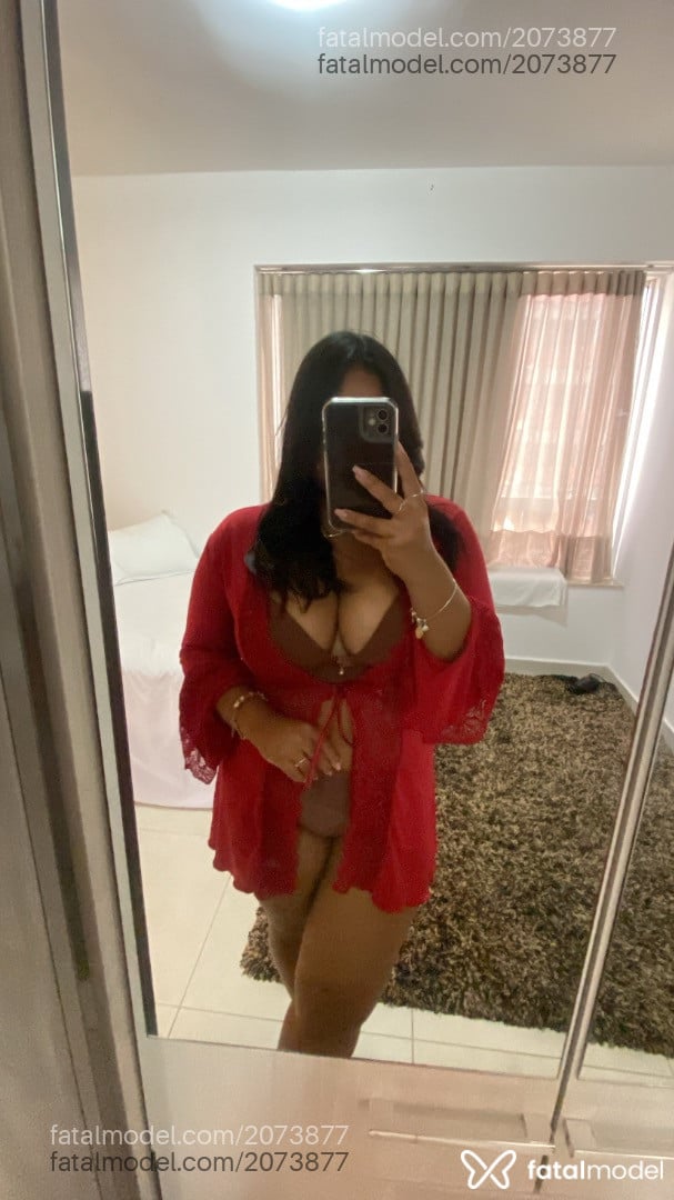 Acompanhante mulher morena (o) de olhos castanhos - Bianca Moura