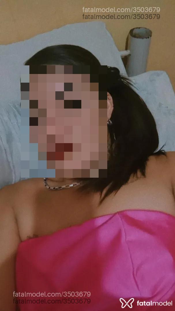 Acompanhante mulher com cabelo castanho de olhos castanhos - Bandida
