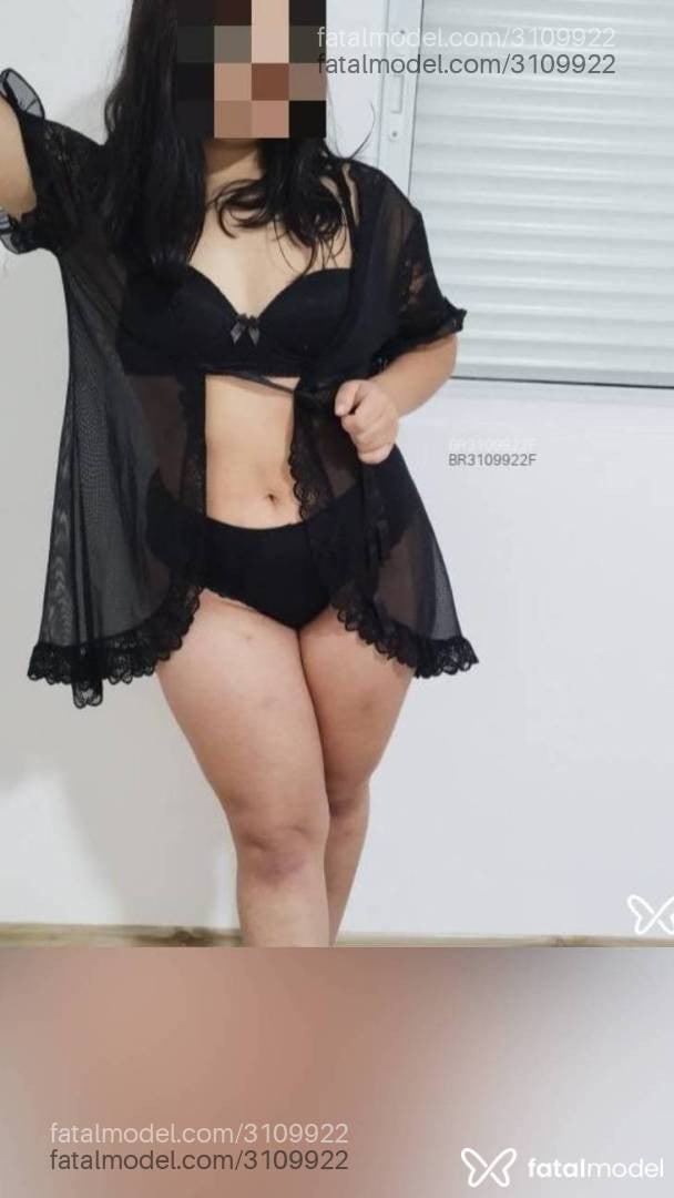 Acompanhante mulher morena (o) de olhos castanhos - Baixinhagostosa