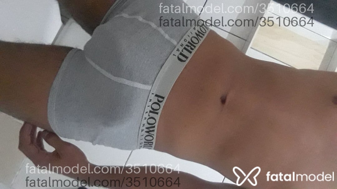 Acompanhante homem morena (o) de olhos pretos - Romeo Mori