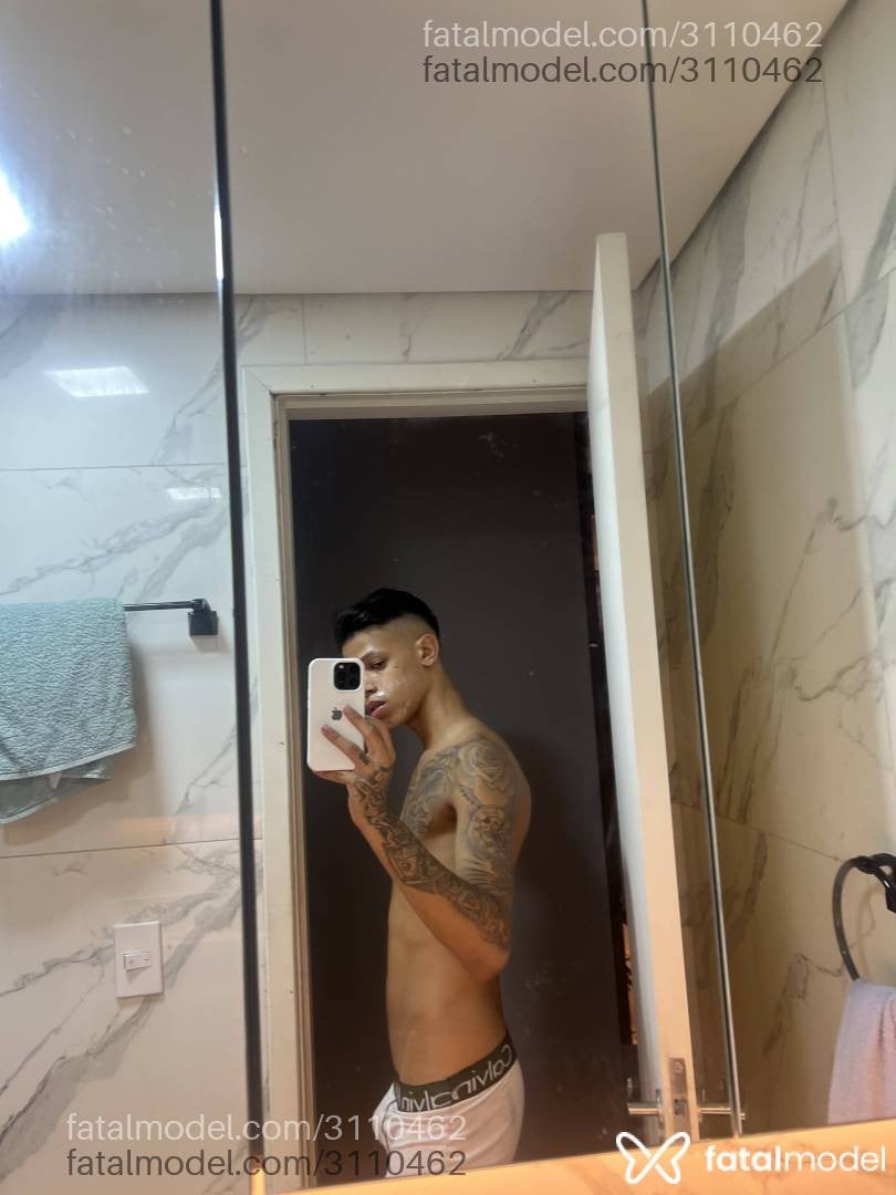 Acompanhante homem com cabelo castanho de olhos castanhos em São Paulo - Matheus Santos