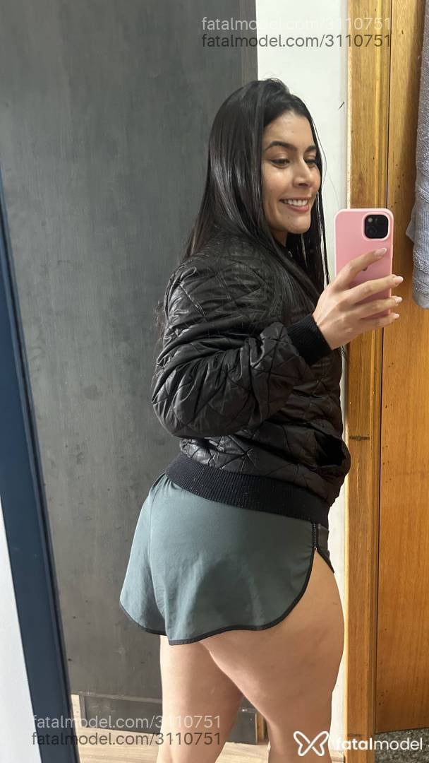Acompanhante mulher morena (o) de olhos castanhos em Poços de Caldas - Nathália