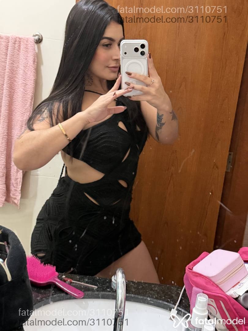 Acompanhante mulher morena (o) de olhos castanhos - Nathália