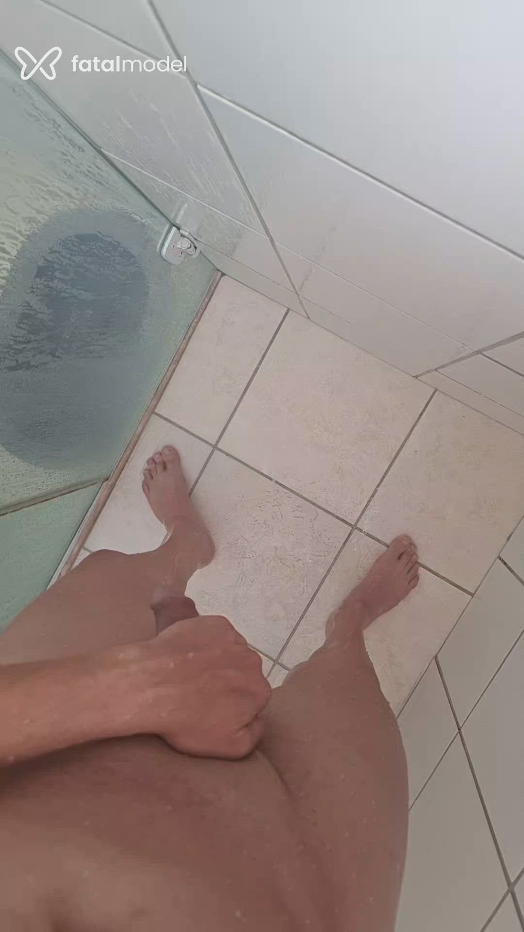 Acompanhante homem com cabelo castanho de olhos castanhos - Fabrizio