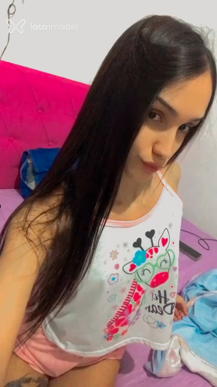 Acompanhante mulher morena (o) de olhos castanhos - Bella