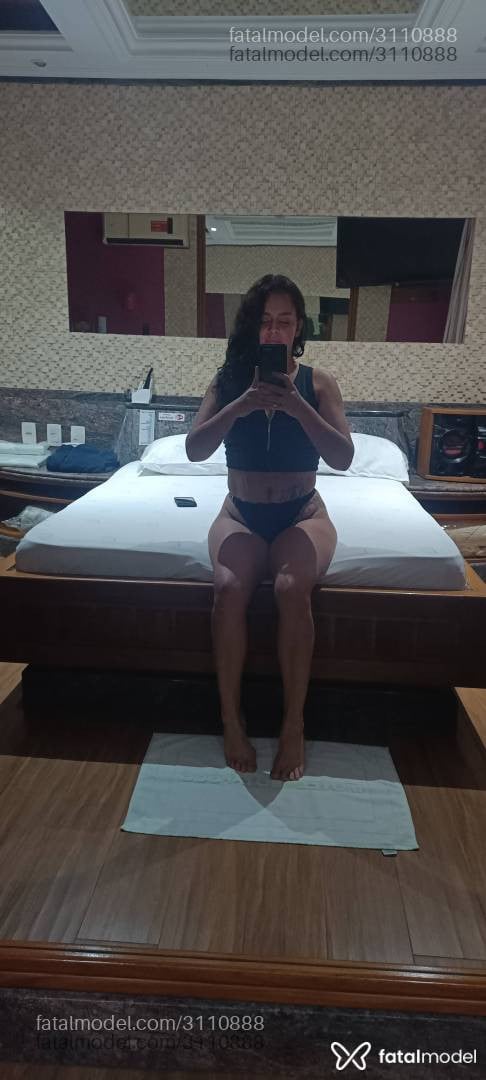 Acompanhante mulher morena (o) de olhos castanhos em Porto Alegre - Camila