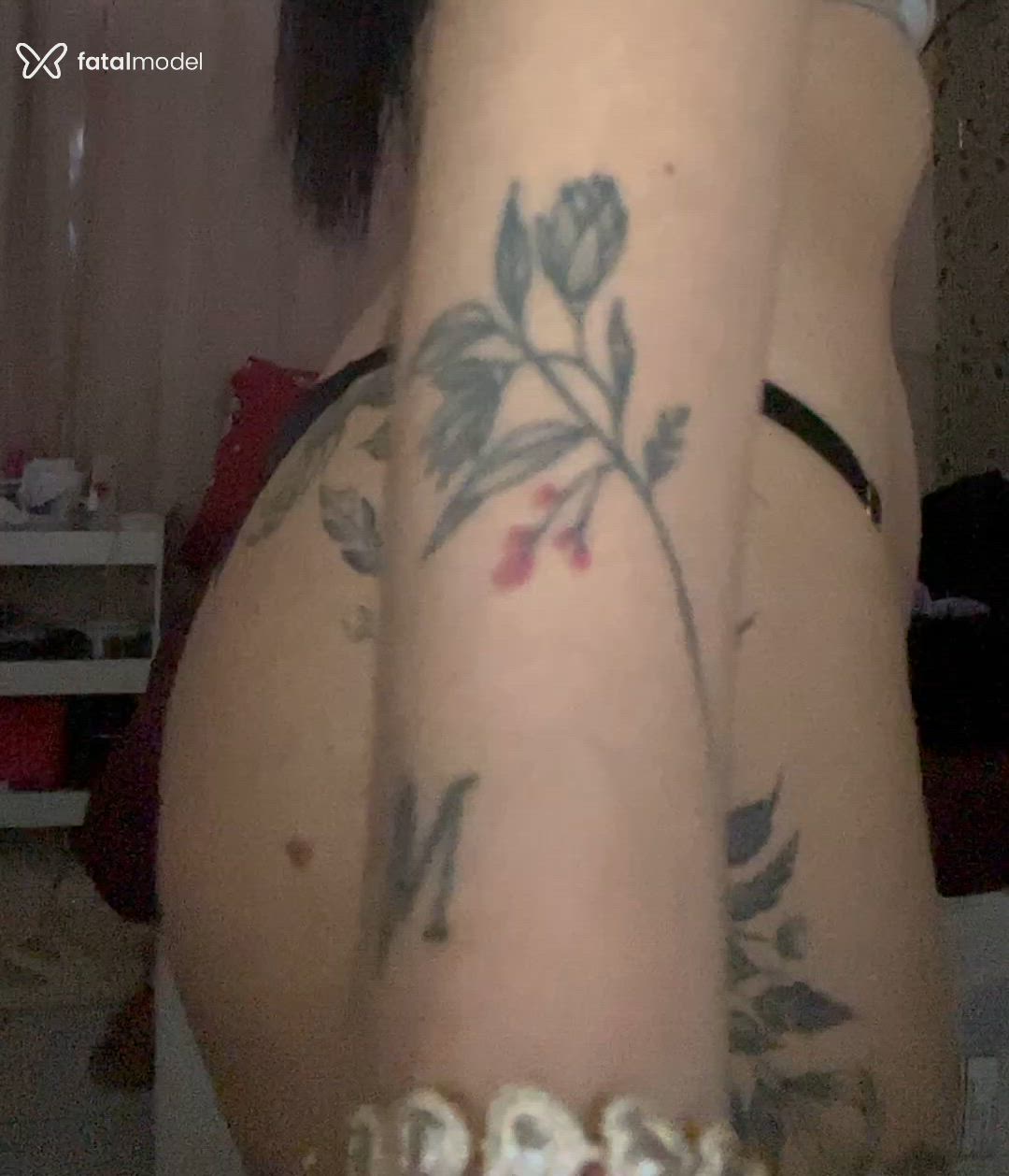 Acompanhante mulher morena (o) de olhos castanhos - Natasha Lima Acompanhante mulher morena (o) de olhos castanhos - Natasha Lima