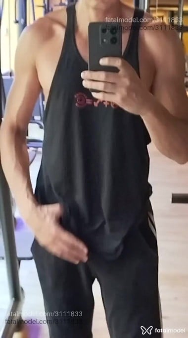 Acompanhante homem com cabelo castanho de olhos castanhos em São Paulo - Jorge