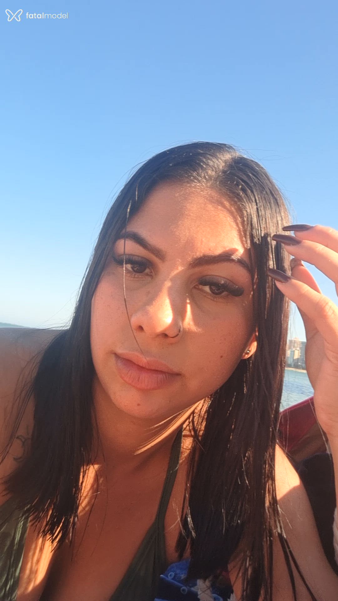 Acompanhante mulher morena (o) de olhos castanhos - Naty