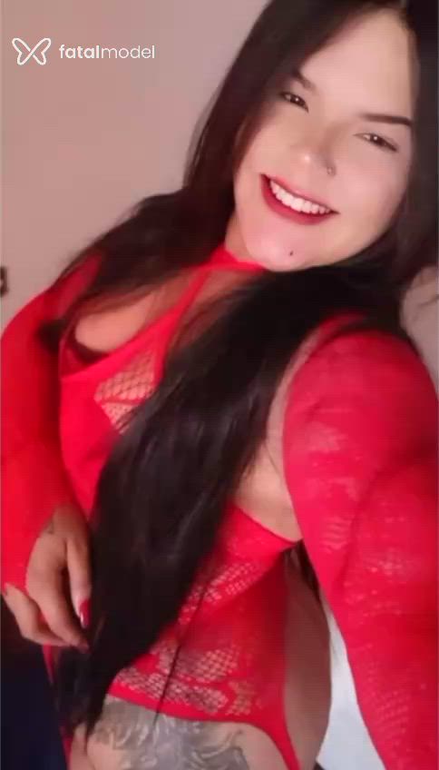 Acompanhante mulher morena (o) de olhos castanhos - Bella Minelli Acompanhante mulher morena (o) de olhos castanhos - Bella Minelli