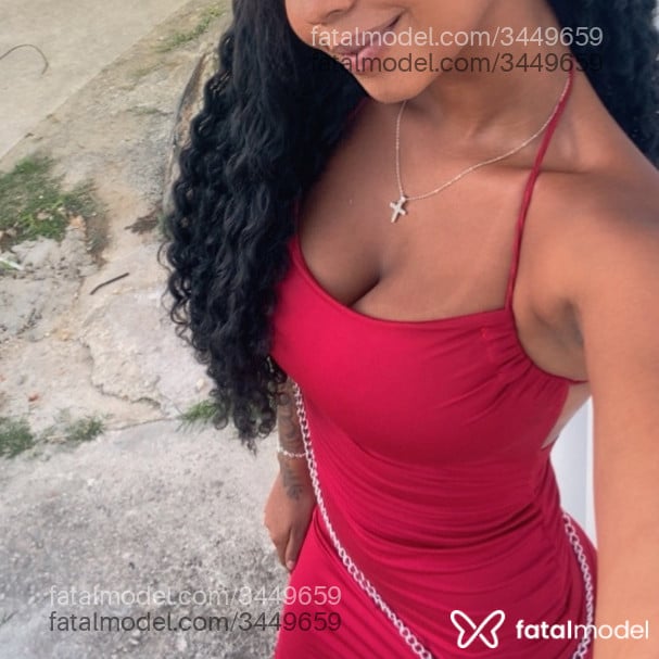 Acompanhante mulher morena (o) de olhos castanhos - Raissa