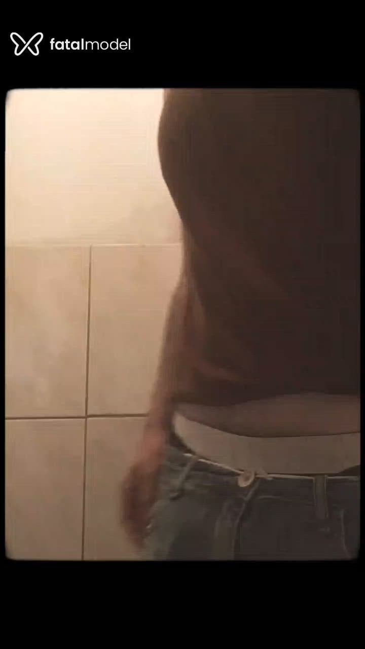 Acompanhante homem com cabelo castanho de olhos castanhos - Pedro Acompanhante homem com cabelo castanho de olhos castanhos - Pedro