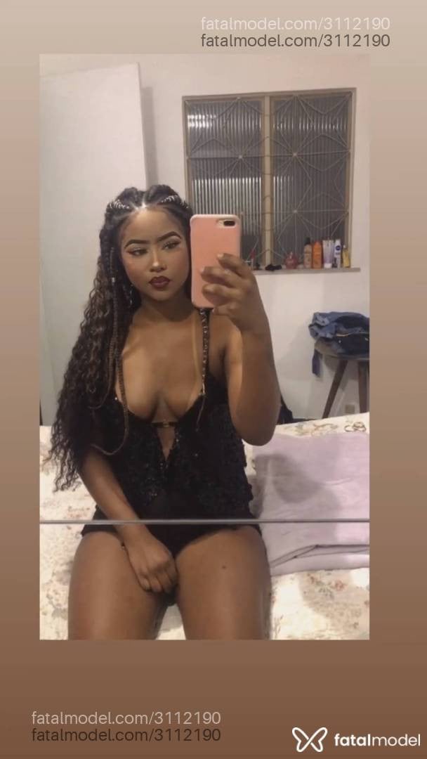 Acompanhante mulher morena (o) de olhos mel em Monte Carmelo - Fabi Araújo