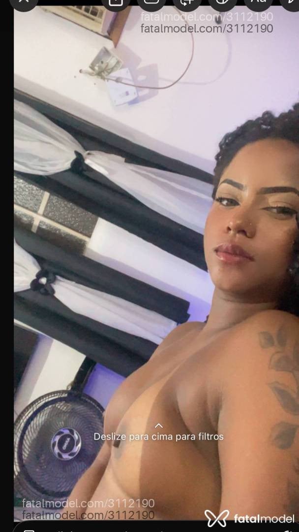 Acompanhante mulher morena (o) de olhos mel em Monte Carmelo - Fabi Araújo