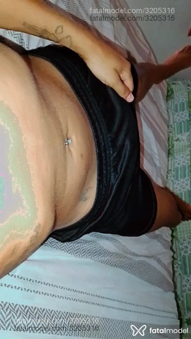Acompanhante homem morena (o) de olhos pretos - Bruno Guilherme Acompanhante homem morena (o) de olhos pretos - Bruno Guilherme