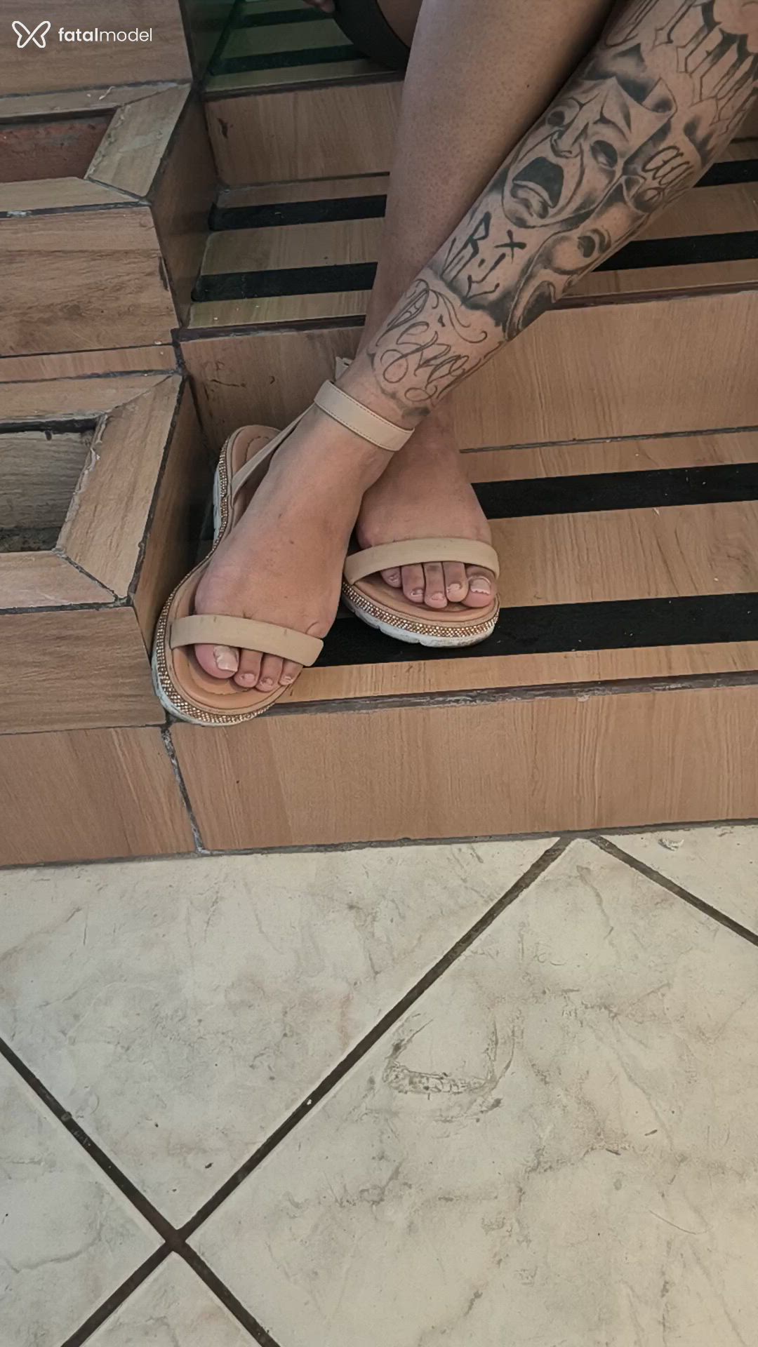 Acompanhante mulher com cabelo castanho de olhos castanhos - Mariana costa