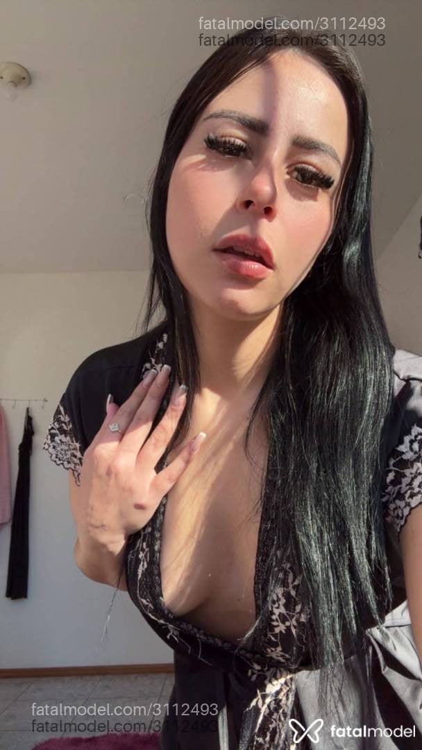 Acompanhante mulher morena (o) de olhos castanhos em São José - Priscila Cavalcant