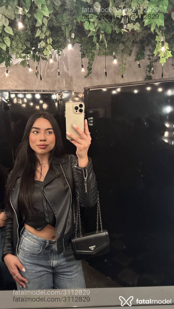 Acompanhante mulher morena (o) de olhos castanhos em Curitiba - Marjorie Lopes