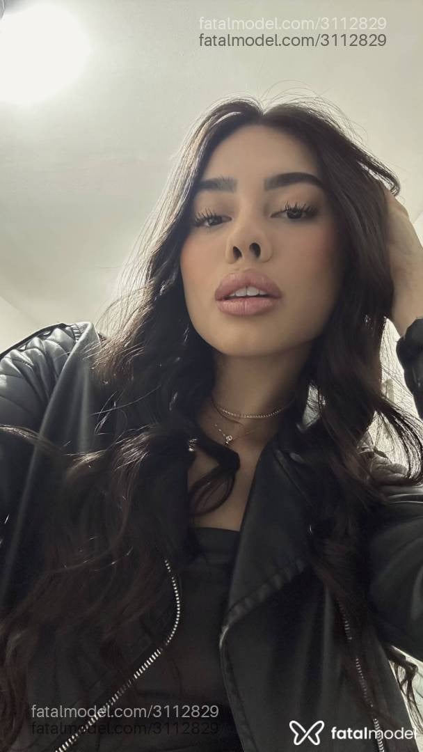 Acompanhante mulher morena (o) de olhos castanhos em Curitiba - Marjorie Lopes